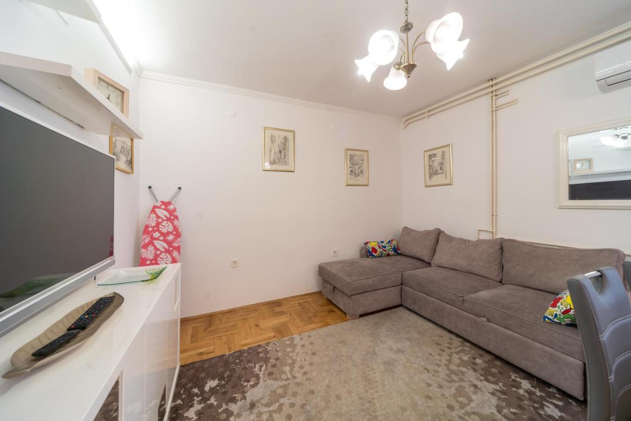 Apartment Tresnja *